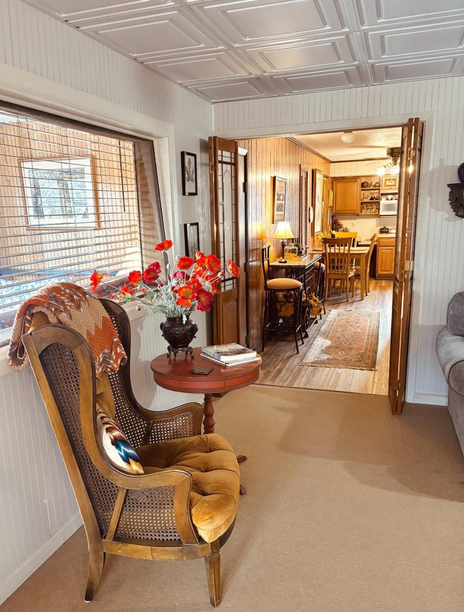 The Iris Garden Downtown Cottages And Suites Нашвил Стая снимка